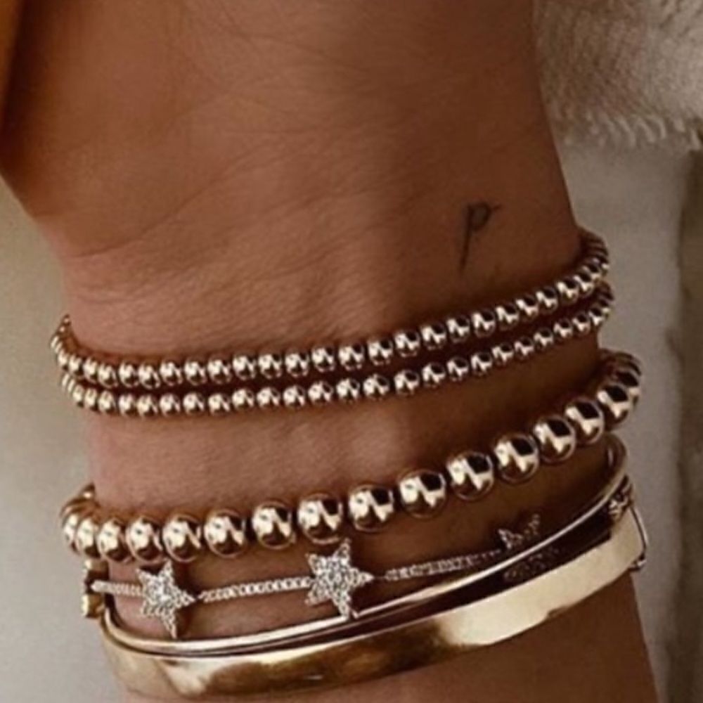 Gold beaded bracelet